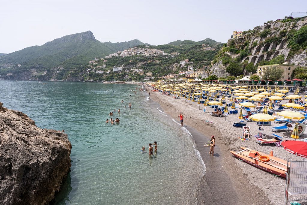 Strand von Vietri sul Mare.