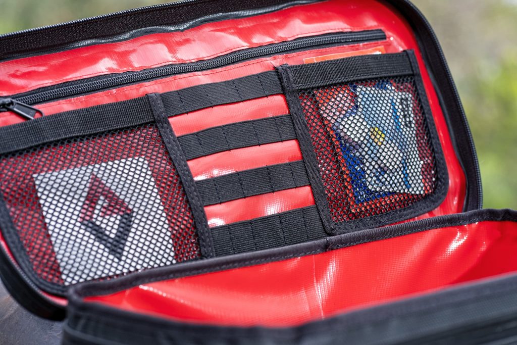 Innentaschen der Enduristan Pannier Topper.
