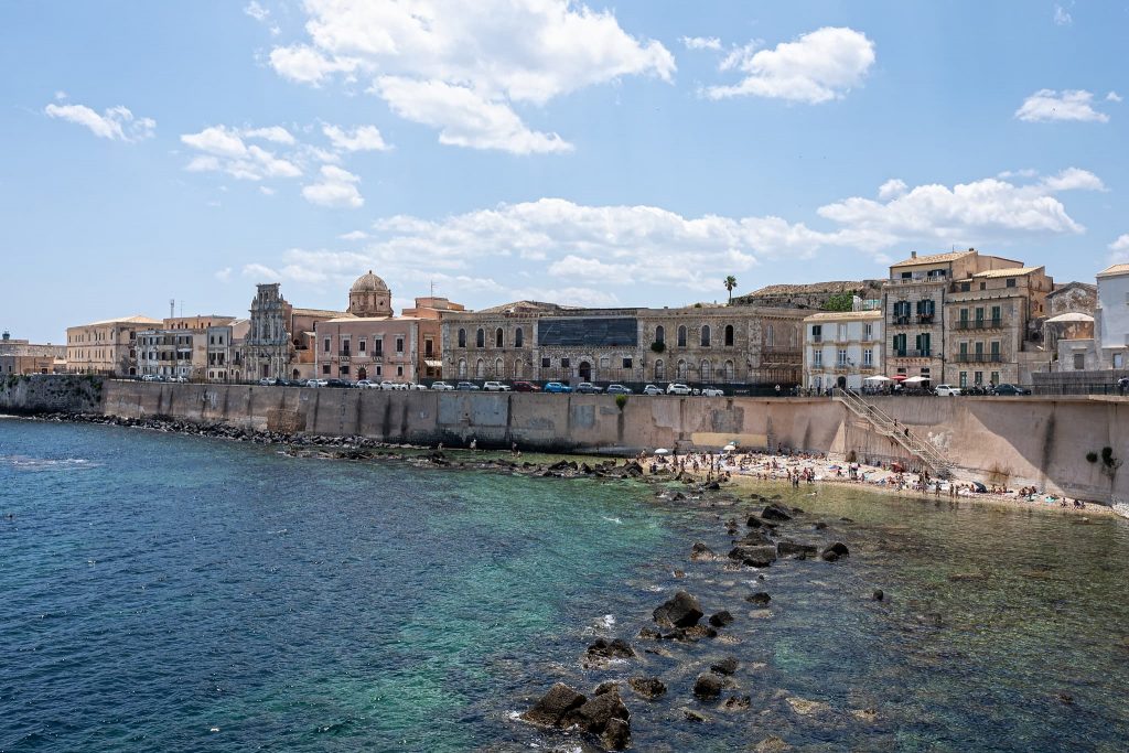 Spiaggia di Cala Rossa.
